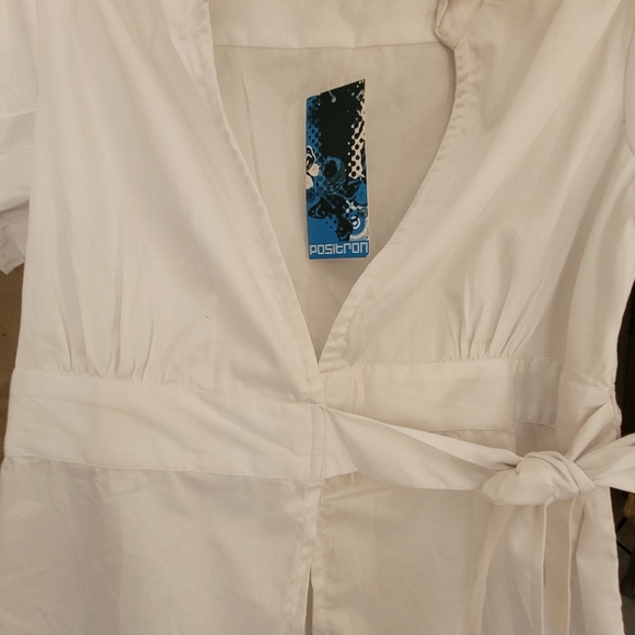 Final Price - Vintage Look Wrap Top - Picture 9 of 11